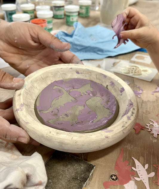CHILDREN CLASS: Make your own mini-mug (July 11)